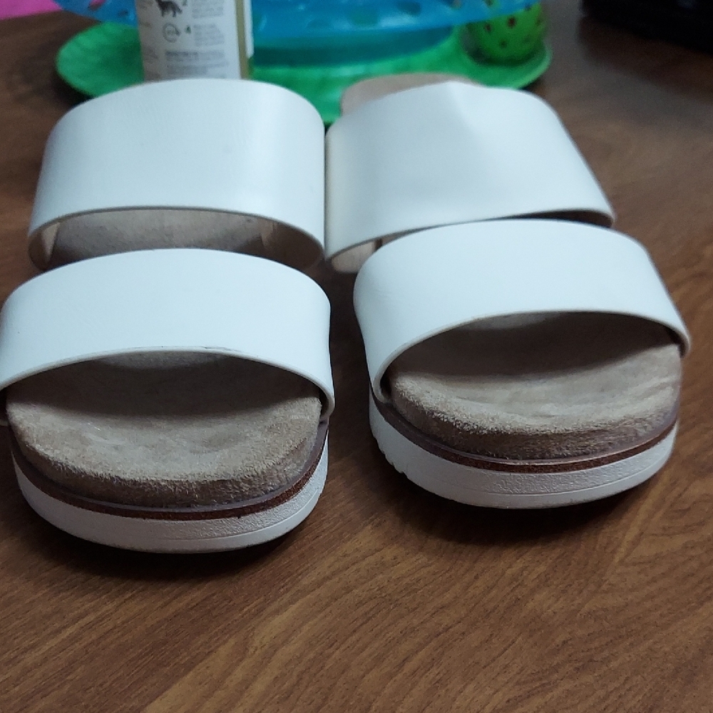 XOXO Women's Sandals in White